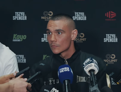 фото - «Хочу забраться на самый верх». Цзю после пресс-конференции боя со Спенсером 