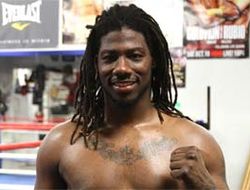 фото - Торги по титульному бою Глазков–Мартин пройдут уже 18 декабря