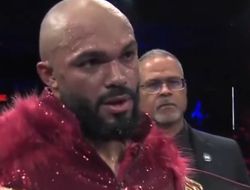 фото - Продолжение позора: Ричардса ограбили в бою за полутитул WBA — видео