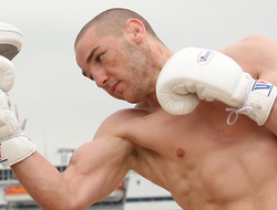 фото - Жолт Эрдеи снова травмирован, с Мурики будет драться Блэйк Капарелло