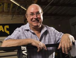 фото - Гуру фармы навис на Сулеймана: «WBC не знает матчасть по допингу, только по баблу»