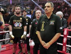 фото - Мурат Гассиев отказался от услуг Абеля Санчеса? Рассказывает тренер россиянина