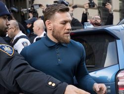 фото - Конор Макгрегор предстал перед судом: продолжение — в конце июля