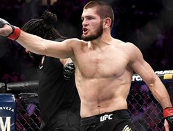 фото - Хабиб Нурмагомедов: Не понимаю, как буду бить Мэйуэзера по лицу, он же как мой отец