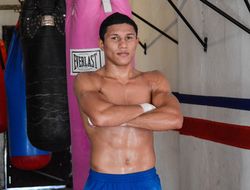 фото - Мигель Берчельт близок к поединку против Орландо Салидо — промоутер 