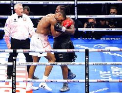 фото - Беллью рассказал, о чём его спросил Джошуа после боя с Франклином: «Он разочарован»