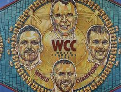 фото - Бриггс с семьёй, Баффер не может дождаться Усика, Фьюри и Дэвисон на мешке — соцсети