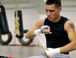 фото - Экс-жертвы Ломаченко – Вальдес и Рамирес – подерутся в апреле