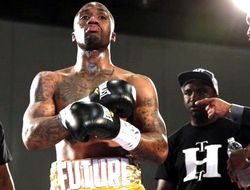 фото - Гость из «Будущего» Хэтли деклассировал и забил Мандина