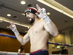 фото - Фил Ло Греко популярно объяснил, почему побьёт Амира Хана