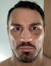 Агрон Смакици