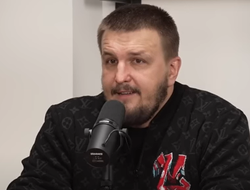 фото - Почему команды Усика и Дюбуа не могут договориться? Красюк назвал две причины