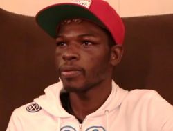 фото - Ричард Комми: «У Ломаченко синяки серьёзнее, чем у меня»