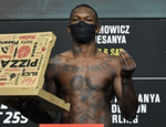 Взвешивание перед UFC 259: Адесанья скушал пиццу, Аскаров провалился — цифры, видео