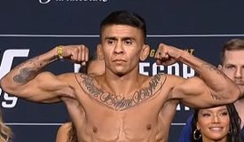 UFC 329. Батиста взял реванш у Сэндхагена