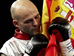 фото - Кико Мартинес обещает побить Санта Круса