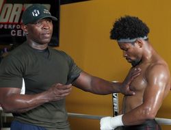 фото - Отец Портера объяснил, почему остановил бой с Кроуфордом