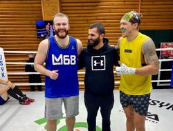 фото - Рогава о спаррингах с Усиком: «Он боксирует не так, как это кажется со стороны»