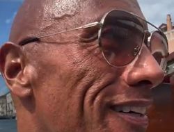 фото - Дуэйн Джонсон страшно похудел после съёмок в «Крушащей машине». Он рассказал, в чём причина