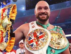 фото - Усик и Джошуа не верят в пенсию Фьюри. Тайсон записал видео