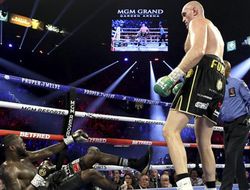 фото - Майк Тайсон — о реванше Уайлдера и Фьюри: Кое-кто выглядел словно зомби