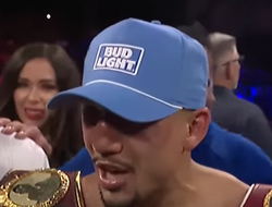 фото - Теофимо Лопес заявил, что может завершить карьеру после победы над Тейлором