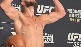 Взвешивание UFC 327: Прохазка-Ульберг. Перевес у одного бойца