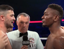 фото - Потенциальный соперник Деревянченко срубил Хеффрона за 30 секунд