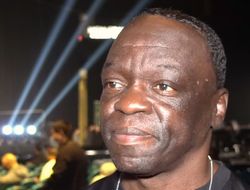 фото - Член семьи Мейвезеров: «Пакьяо и Канело, хватить ныть! Флойд вам ничего не должен»