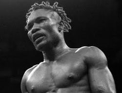 фото - Лавмор Эндоу сохранил титул чемпиона IBO