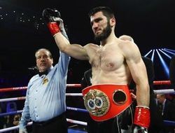 фото - Бетербиев: Хочу драться с Ковалёвым и всеми другими чемпионами