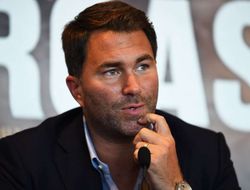 фото - У Тони Беллью всего два варианта: бой с Усиком или пенсия — промоутер