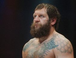 фото - Емельяненко ставит на досрочную победу Поветкина над Кличко