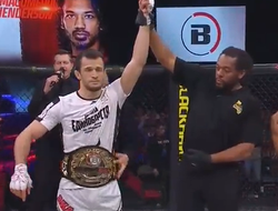 фото - Нурмагомедов уничтожил Хендерсона, Шаблий остановил Мусаева: видео