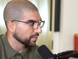 фото - Стало известно, сколько предлагали Джонсу за бой с Аспиналлом