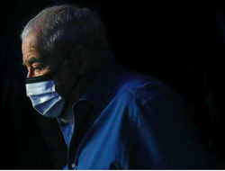 фото - Официально: два чемпиона из Top Rank Боба Арума отказались от своих титулов