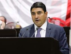 фото - Прогноз легендарного Моралеса: «Пакьяо уложит Райана Гарсию баиньки за два раунда»