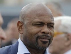 фото - «...а потом пойдём на Усика или Фьюри». У Роя Джонса есть план для Джошуа