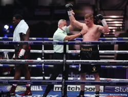 фото - Дерек Чисора — о том, почему Диллиан Уайт влетел нокаутом Поветкину