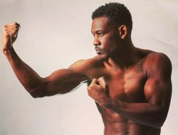 фото - Всплыл Дэниел Джейкобс. Хочет бой с чемпионом WBC, который забил на бокс