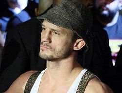 фото - (ММА + Видео) UFC on FUEL TV 9: Брэд Пикетт одолел Майка Истона