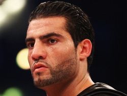 фото - Чарр и Солис обойдутся без временного титула — WBA против