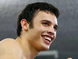 фото - Из-за разрыва Роуча и Аризы Чавес-младший отказался тренироваться у Роберта Гарсии