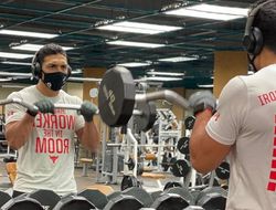 фото - Лопес-отец: Мой сын – первый из Гондураса! Ломаченко после него год в ринг не выйдет