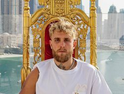 фото - Джейк Пол показал, сколько получил за бой с Фьюри — видео