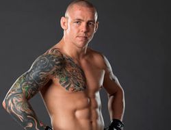 фото - (ММА + Видео) UFC on FUEL TV 9: Росс Пирсон испортил дебют Райану Кутюру