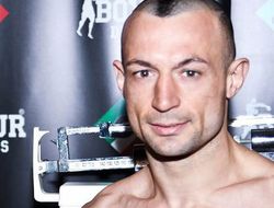 фото - Девис Боскьеро приедет в гости к претенденту Ромэну Жакобу