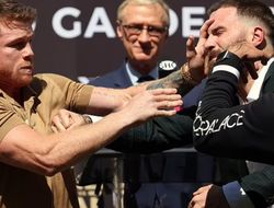 фото - Плэнт назвал Канело двуличным и объяснил, что сказал на дуэли взглядов