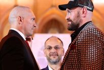 Усик и Фьюри официально объявили о реванше: фото из Лондона