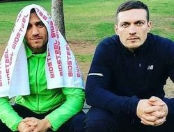 фото - Усик и Ломаченко в Лондоне перед боем с Джошуа — кадр дня